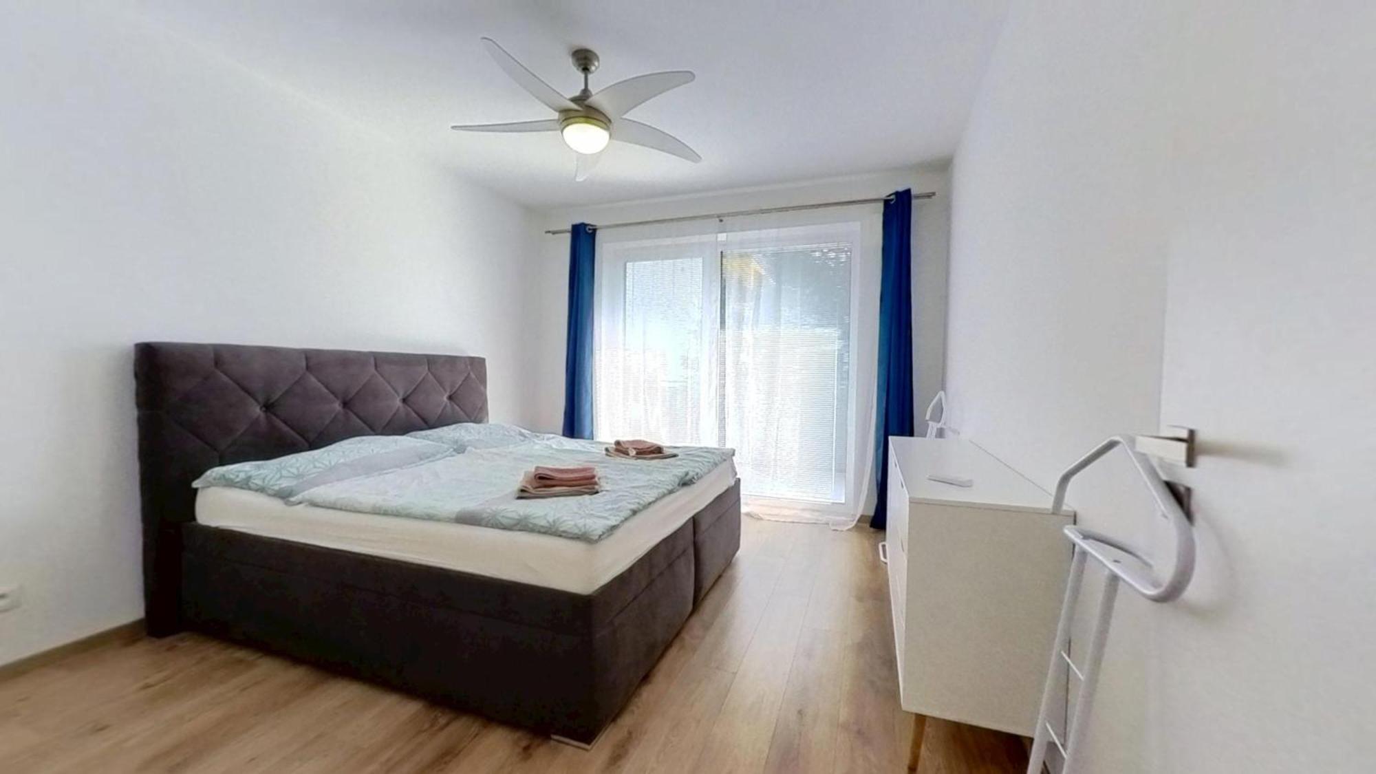 Air-Conditioned 2 Room Apartment, With Terrace, Rovinka 203 Exterior photo